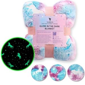 Glow in the dark unicorn blanket